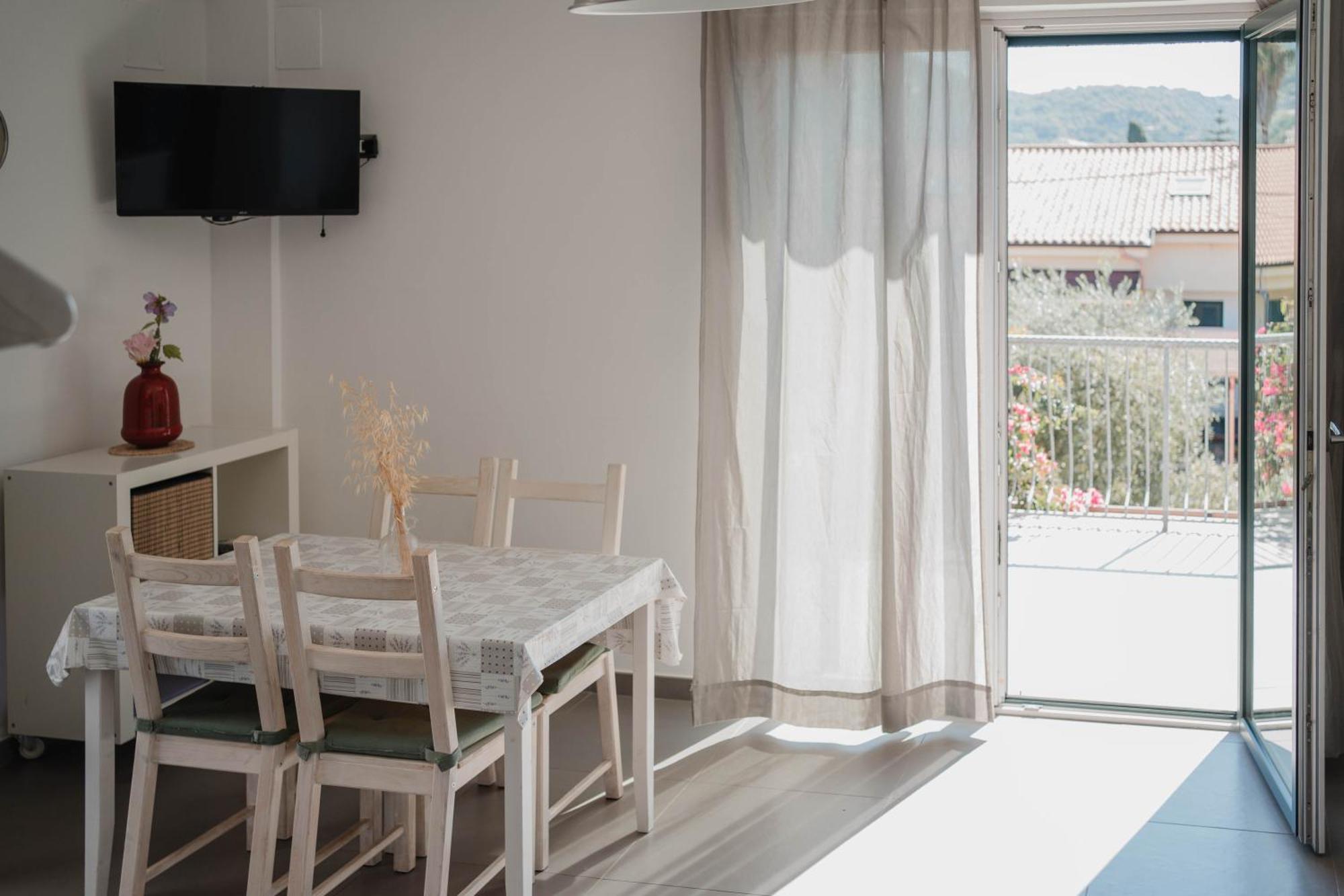 אשאה Villa Di Marinella מראה חיצוני תמונה