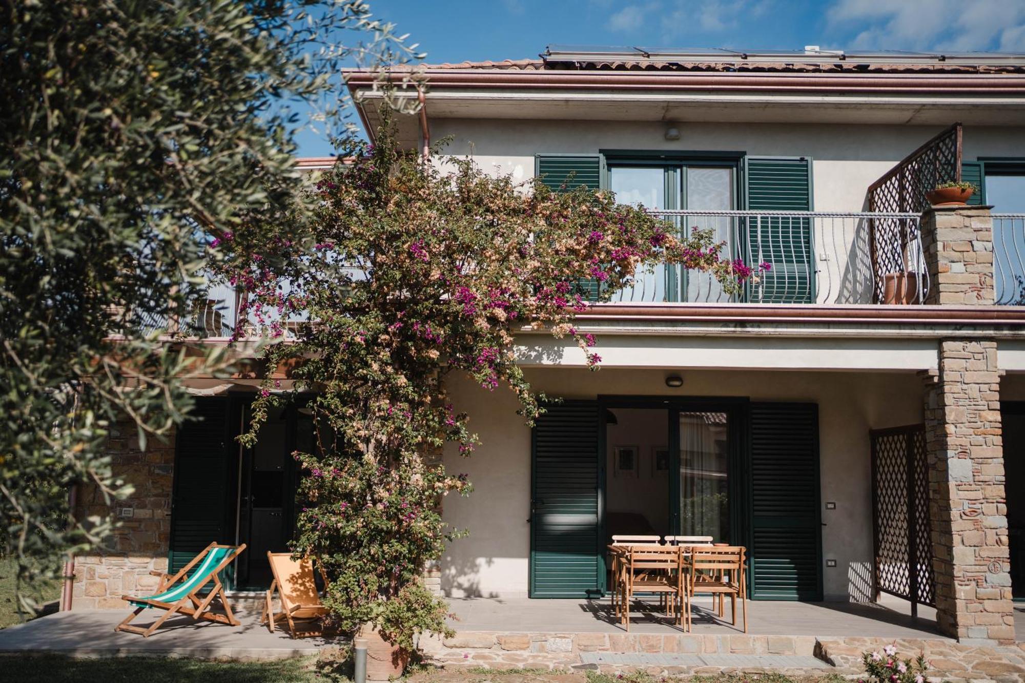אשאה Villa Di Marinella מראה חיצוני תמונה